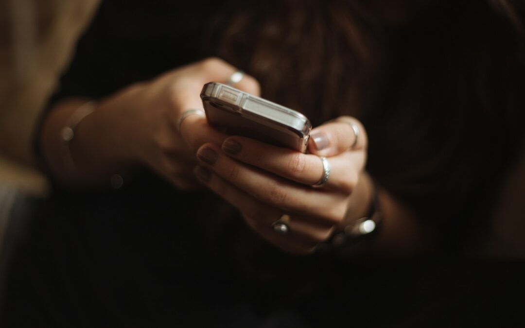 Experts HATE This Blog Title But Readers Can’t Get Enough Of It!