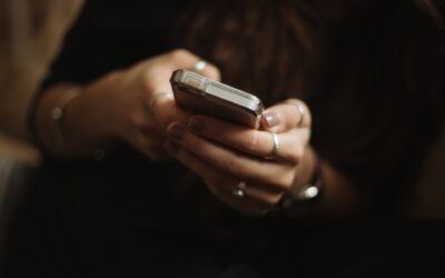 Experts HATE This Blog Title But Readers Can’t Get Enough Of It!